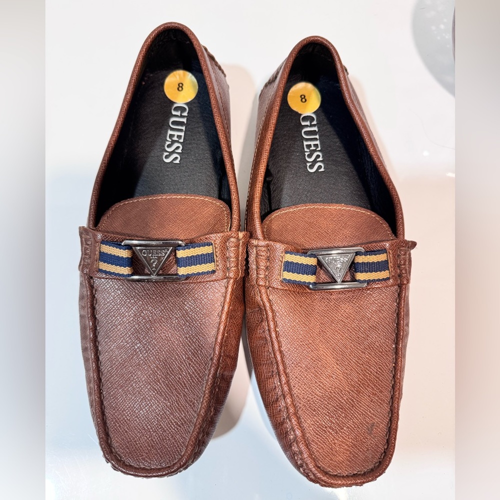 Never Worn Guess men’s shoes size 8